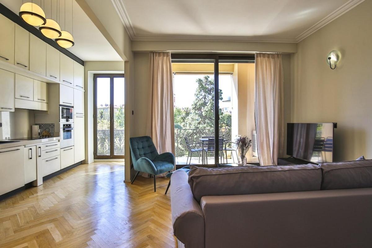 Balcon Vue Coulee Verte. Luxe Plein Coeur De Nice Exterior photo